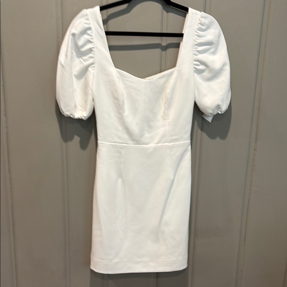 French Connection Whisper Puff Sleeve Dress– Summer White, Size 0 New - Picture 2 of 10